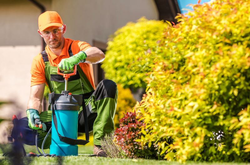 Grass Fertilizing Service in Honolulu, HI